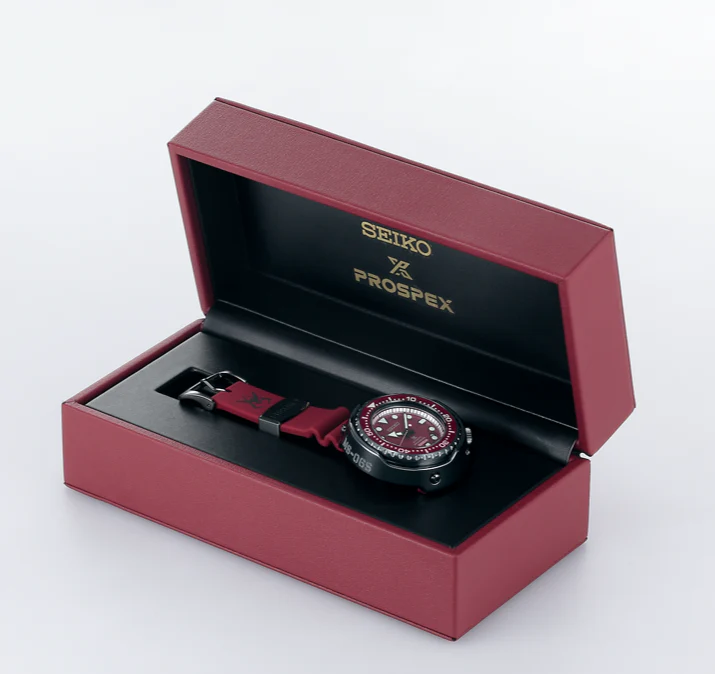 Seiko Prospex X Mobile Suit Gundam 40th Anniversary Char's Zaku Mechanical Automatic Professional Diver's 1000M Tuna SLA031 - Image 3